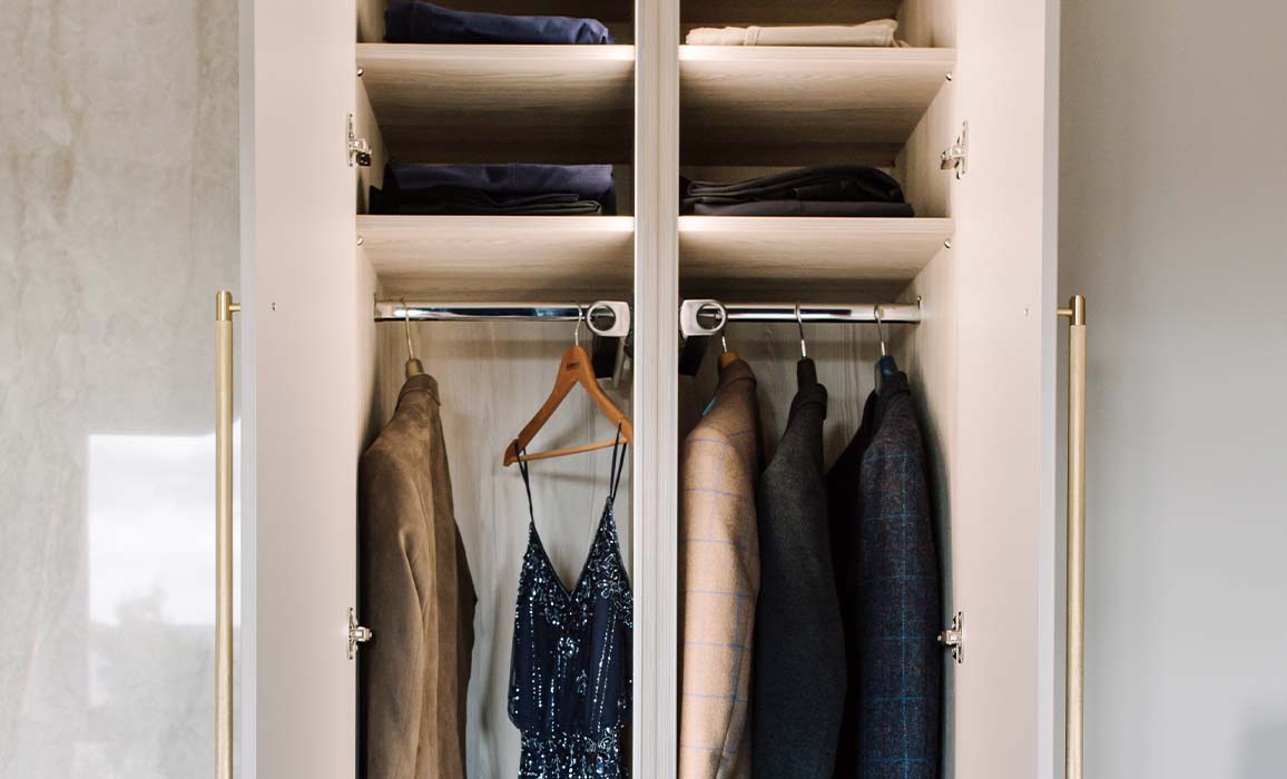 built in wardrobe rails