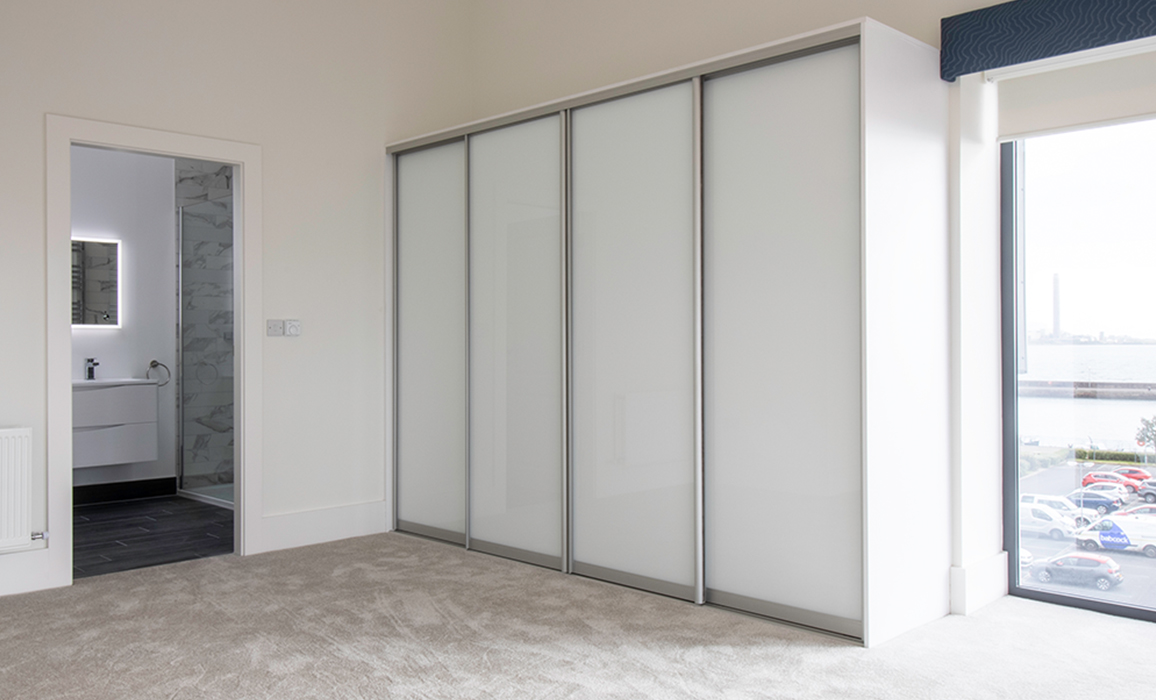 sliding white fitted wardrobe