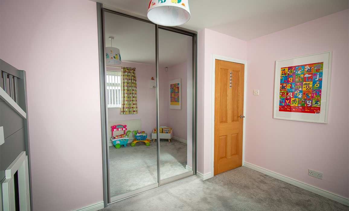 fitted wardrobe child's room